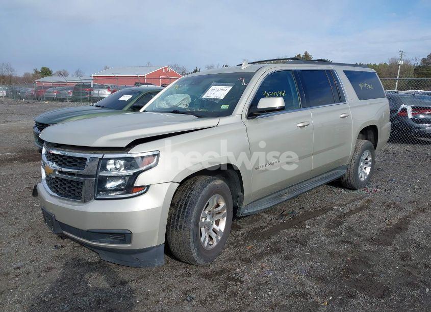 Photo 2 of 2017 Chevrolet Suburban LT (VIN 1GNSKHKC9HR119236)