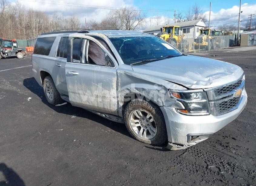 2019 Chevrolet Suburban LT (VIN 1GNSKHKC9KR246057) main photo