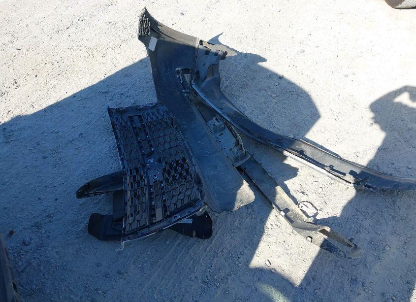 Photo 12 of 2020 Chevrolet Suburban 4WD LT (VIN 1GNSKHKC9LR121920)