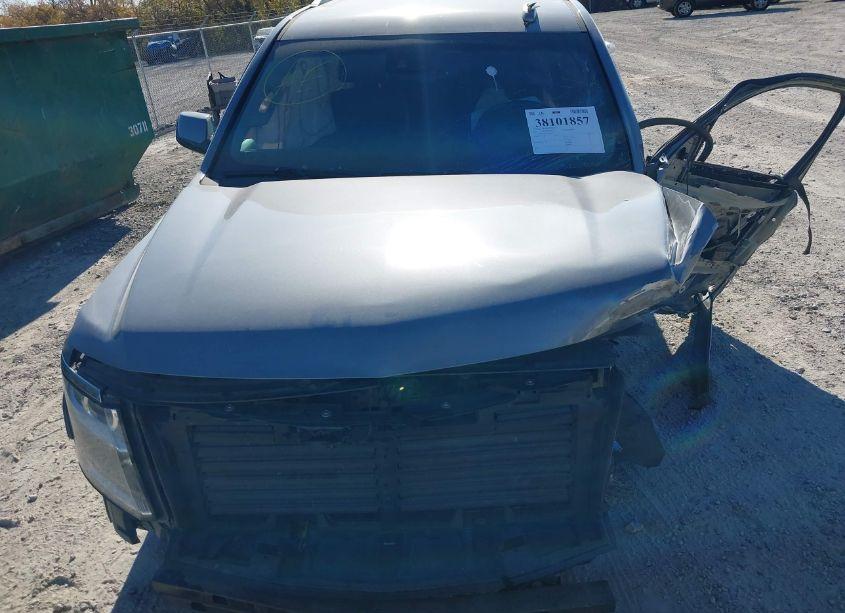 Photo 13 of 2020 Chevrolet Suburban 4WD LT (VIN 1GNSKHKC9LR121920)