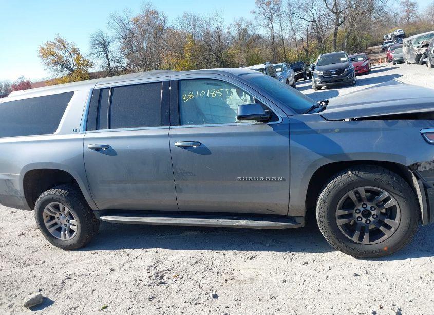 Photo 14 of 2020 Chevrolet Suburban 4WD LT (VIN 1GNSKHKC9LR121920)