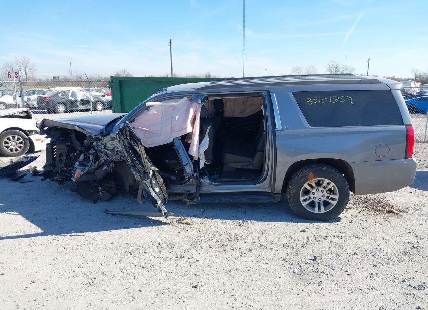 Photo 15 of 2020 Chevrolet Suburban 4WD LT (VIN 1GNSKHKC9LR121920)