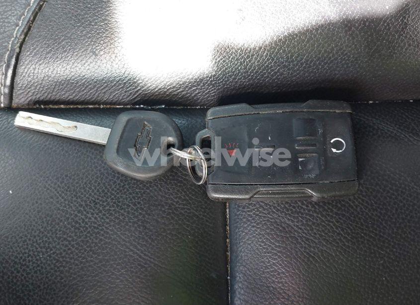 Photo 11 of 2020 Chevrolet Suburban 4WD LT (VIN 1GNSKHKC9LR262938)