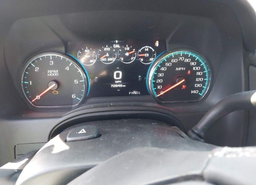 Photo 7 of 2017 Chevrolet Suburban LT (VIN 1GNSKHKCXHR300796)