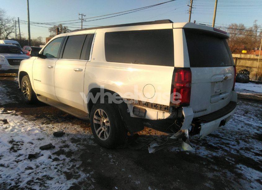 Photo 3 of 2017 Chevrolet Suburban LT (VIN 1GNSKHKCXHR301558)