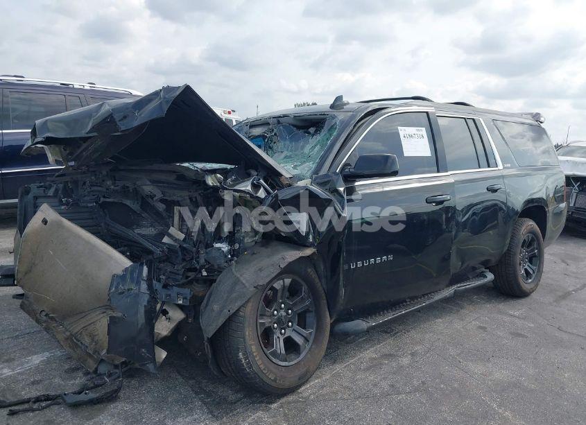 Photo 6 of 2018 Chevrolet Suburban LT (VIN 1GNSKHKCXJR356680)