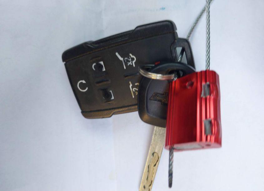 Photo 11 of 2019 Chevrolet Suburban LT (VIN 1GNSKHKCXKR228389)