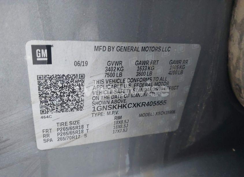 Photo 9 of 2019 Chevrolet Suburban LT (VIN 1GNSKHKCXKR405555)