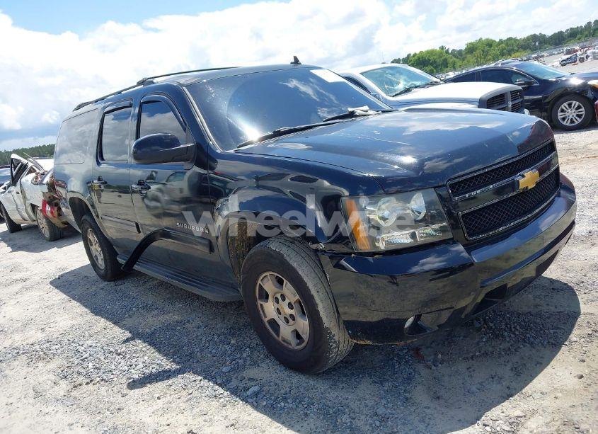 2011 Chevrolet Suburban 1500 LT1 (VIN 1GNSKJE30BR208039) main photo