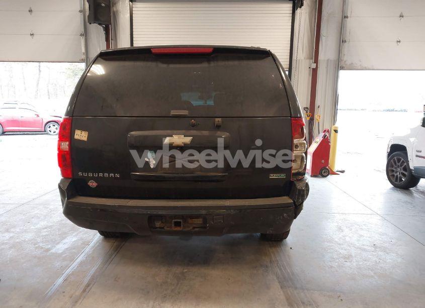 Photo 16 of 2011 Chevrolet Suburban 1500 LT1 (VIN 1GNSKJE31BR356961)