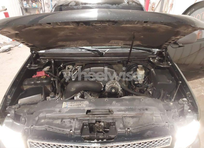 Photo 10 of 2011 Chevrolet Suburban 1500 LT1 (VIN 1GNSKJE32BR106273)