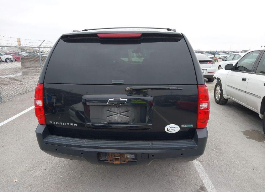 Photo 16 of 2011 Chevrolet Suburban 1500 LT1 (VIN 1GNSKJE34BR254098)