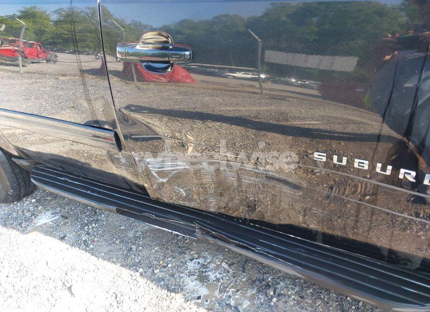 Photo 17 of 2011 Chevrolet Suburban 1500 LT1 (VIN 1GNSKJE34BR400810)