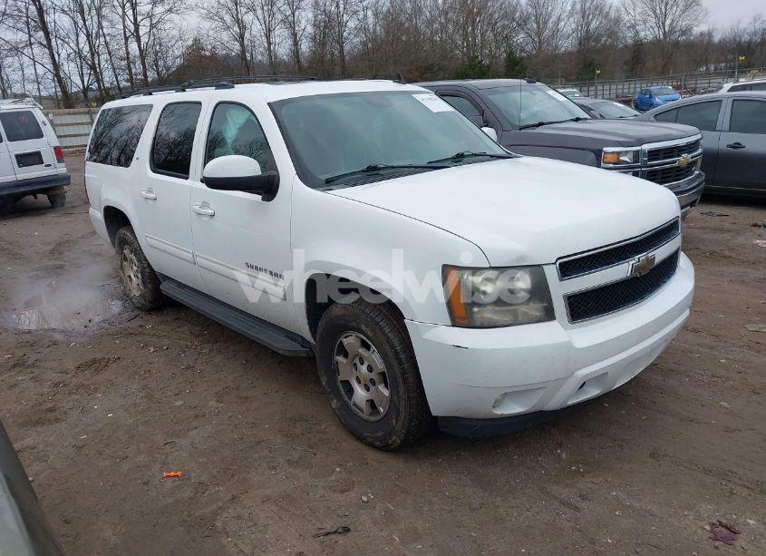 2011 Chevrolet Suburban 1500 LT1 (VIN 1GNSKJE36BR184345) main photo