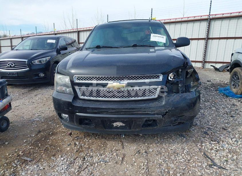 Photo 13 of 2011 Chevrolet Suburban 1500 LT1 (VIN 1GNSKJE36BR210250)