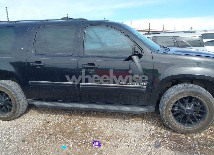 Photo 14 of 2011 Chevrolet Suburban 1500 LT1 (VIN 1GNSKJE36BR210250)