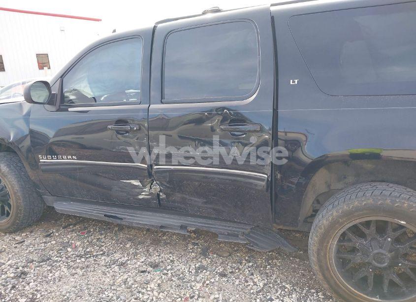 Photo 15 of 2011 Chevrolet Suburban 1500 LT1 (VIN 1GNSKJE36BR210250)