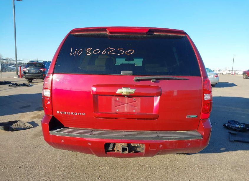 Photo 16 of 2011 Chevrolet Suburban 1500 LT1 (VIN 1GNSKJE36BR317086)