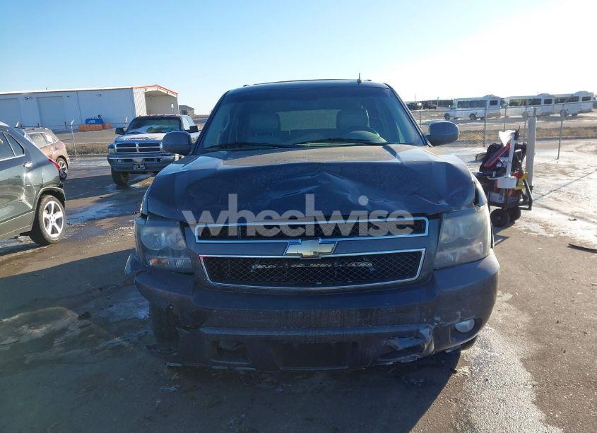 Photo 13 of 2011 Chevrolet Suburban 1500 LT1 (VIN 1GNSKJE37BR114322)