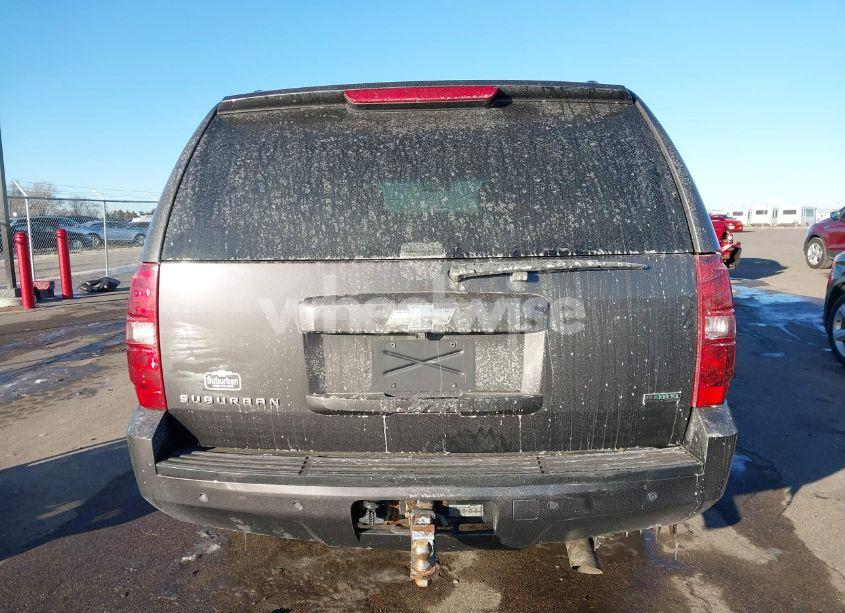 Photo 17 of 2011 Chevrolet Suburban 1500 LT1 (VIN 1GNSKJE37BR114322)