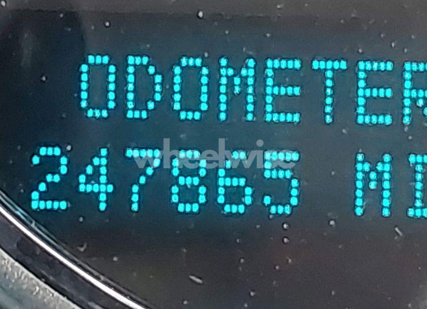 Photo 16 of 2011 Chevrolet Suburban 1500 LT1 (VIN 1GNSKJE39BR167040)