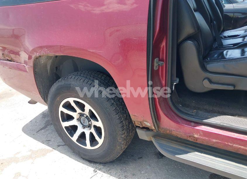 Photo 19 of 2011 Chevrolet Suburban 1500 LT1 (VIN 1GNSKJE39BR167040)