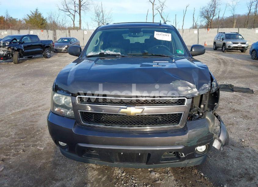 Photo 12 of 2011 Chevrolet Suburban 1500 LT1 (VIN 1GNSKJE39BR296248)