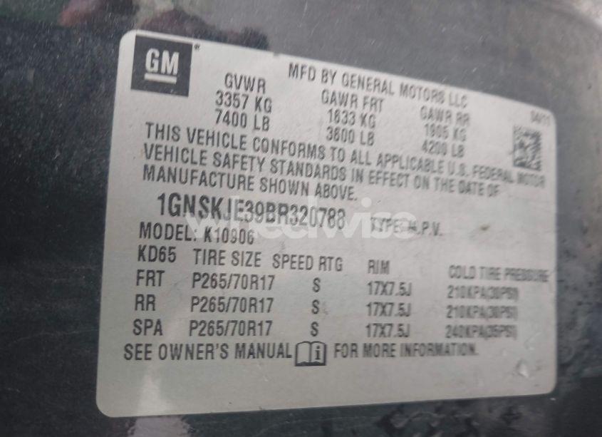 Photo 9 of 2011 Chevrolet Suburban 1500 LT1 (VIN 1GNSKJE39BR320788)