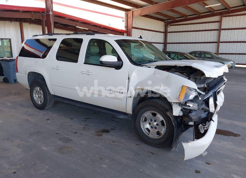 2011 Chevrolet Suburban 1500 LT1 (VIN 1GNSKJE3XBR192562) main photo