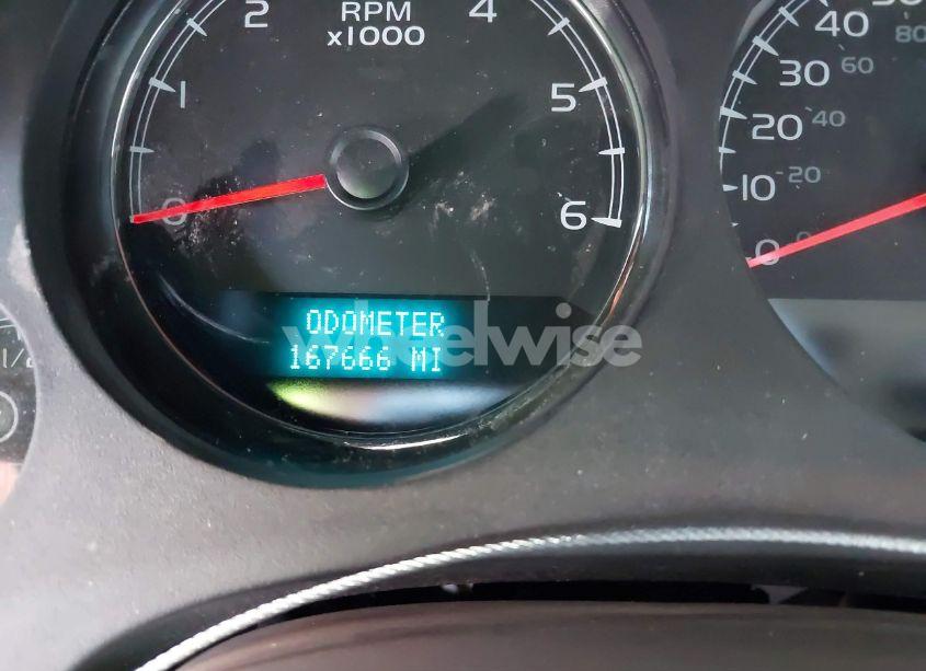 Photo 16 of 2011 Chevrolet Suburban 1500 LT1 (VIN 1GNSKJE3XBR192562)