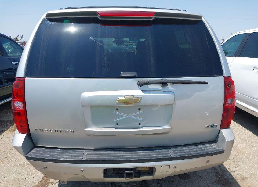 Photo 16 of 2011 Chevrolet Suburban 1500 LT1 (VIN 1GNSKJE3XBR332710)