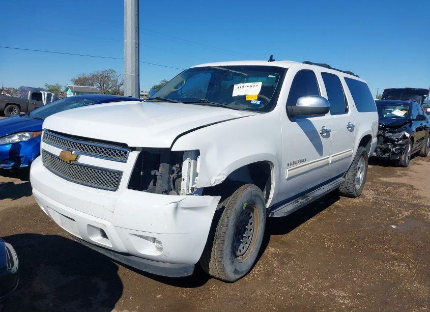 Photo 6 of 2011 Chevrolet Suburban 1500 LT1 (VIN 1GNSKJE3XBR367943)