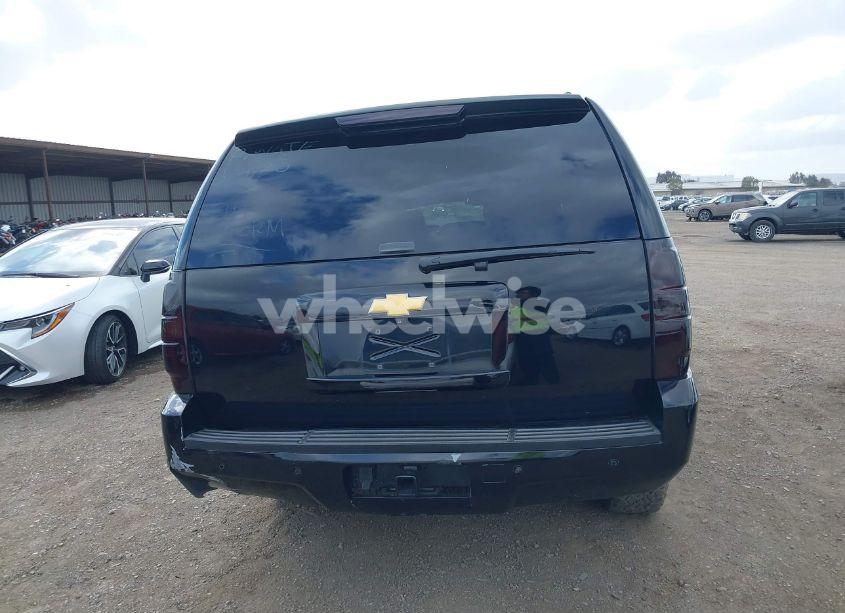 Photo 16 of 2012 Chevrolet Suburban 1500 LT (VIN 1GNSKJE70CR135369)