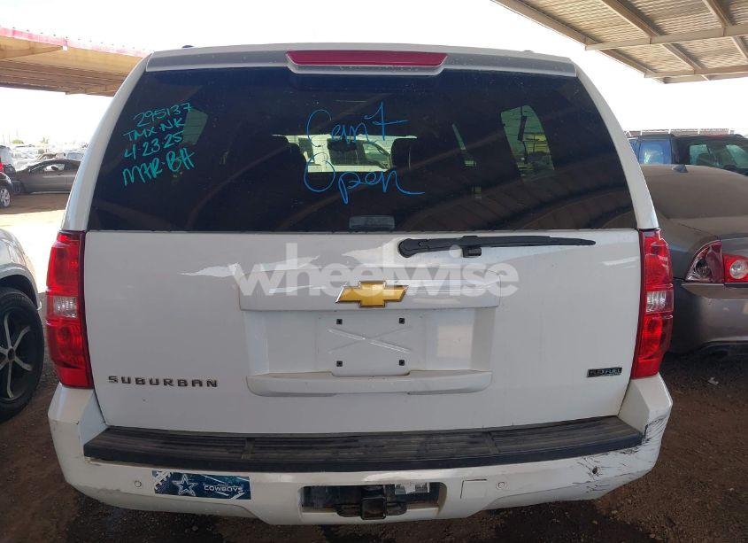 Photo 16 of 2012 Chevrolet Suburban 1500 LT (VIN 1GNSKJE70CR295137)