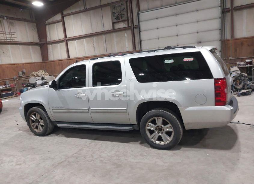 Photo 14 of 2012 Chevrolet Suburban 1500 LT (VIN 1GNSKJE71CR157090)
