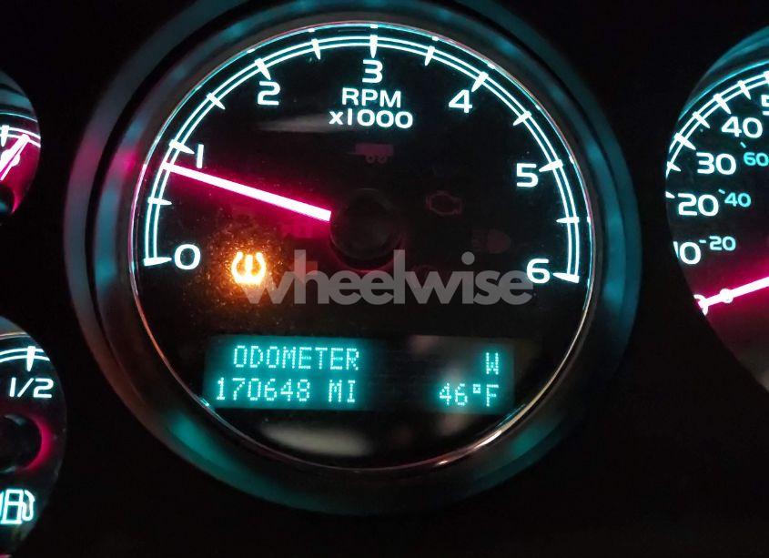 Photo 15 of 2012 Chevrolet Suburban 1500 LT (VIN 1GNSKJE71CR157090)