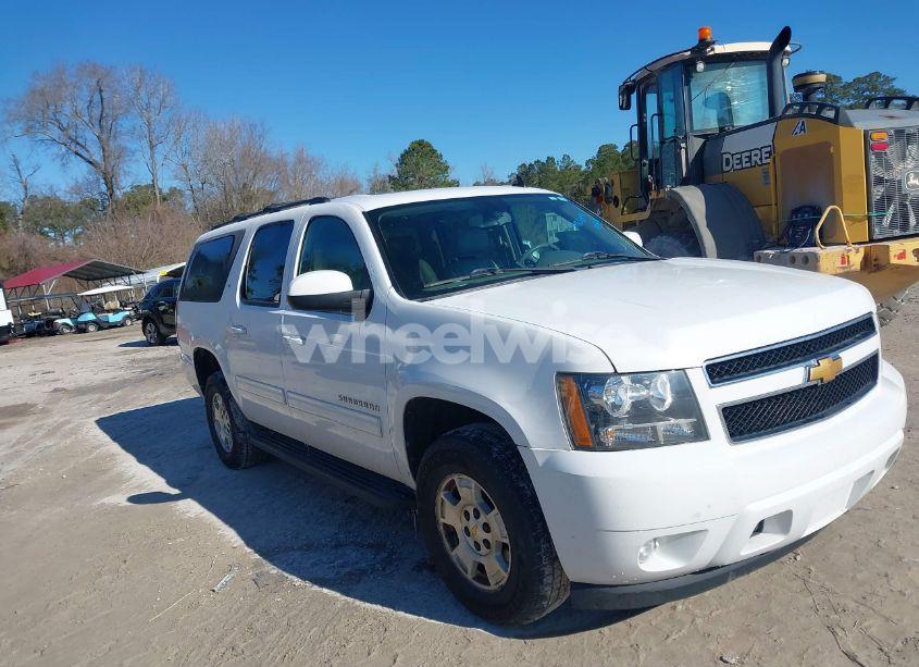 2012 Chevrolet Suburban 1500 LT (VIN 1GNSKJE71CR170423) main photo