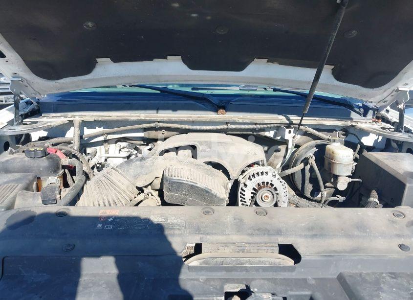 Photo 10 of 2012 Chevrolet Suburban 1500 LT (VIN 1GNSKJE71CR170423)