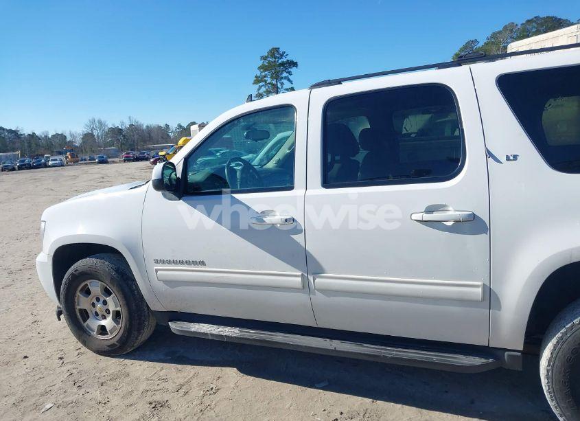 Photo 14 of 2012 Chevrolet Suburban 1500 LT (VIN 1GNSKJE71CR170423)