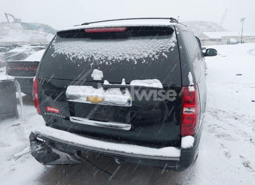 Photo 16 of 2013 Chevrolet Suburban 1500 LT (VIN 1GNSKJE71DR133731)