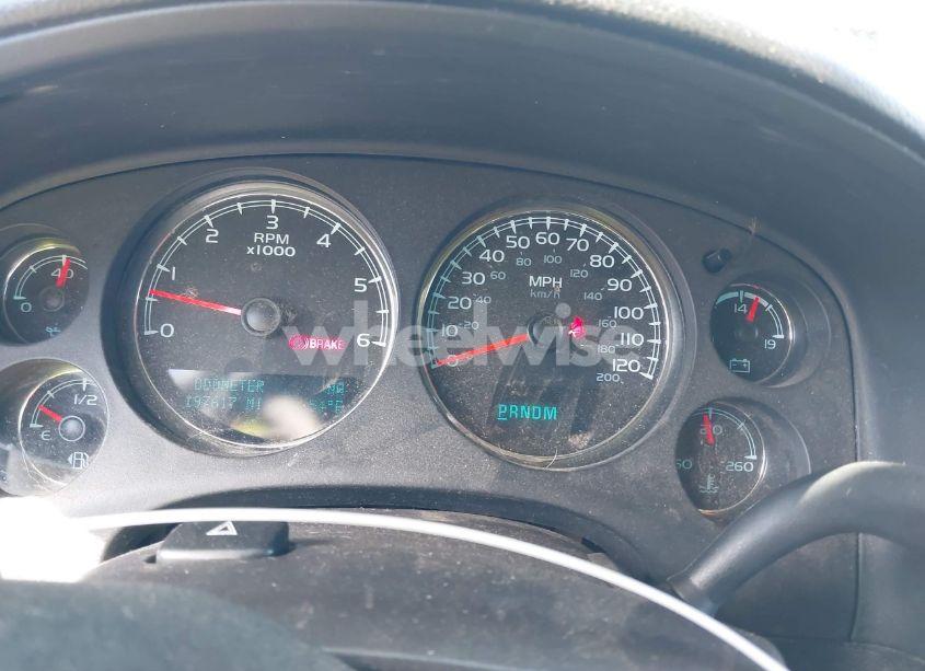 Photo 7 of 2014 Chevrolet Suburban 1500 LT (VIN 1GNSKJE71ER145069)