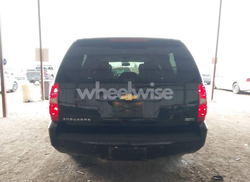 Photo 16 of 2012 Chevrolet Suburban 1500 LT (VIN 1GNSKJE72CR278632)