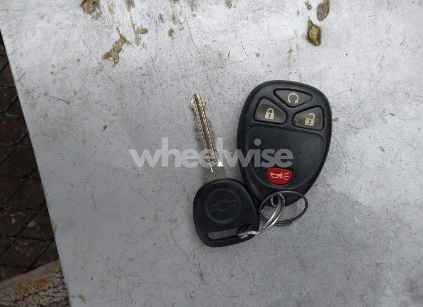 Photo 11 of 2014 Chevrolet Suburban 1500 LT (VIN 1GNSKJE72ER201925)