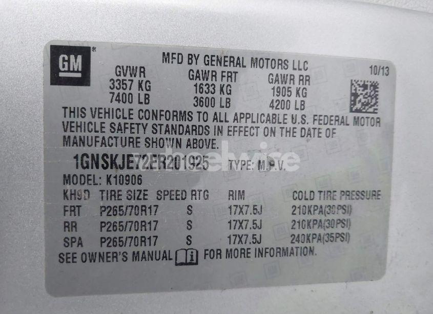 Photo 9 of 2014 Chevrolet Suburban 1500 LT (VIN 1GNSKJE72ER201925)