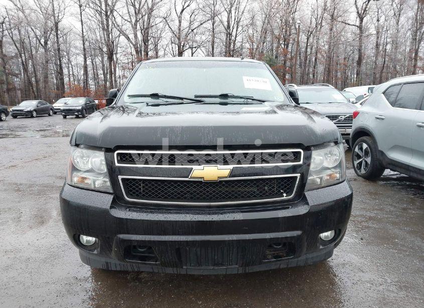 Photo 12 of 2012 Chevrolet Suburban 1500 LT (VIN 1GNSKJE73CR196473)