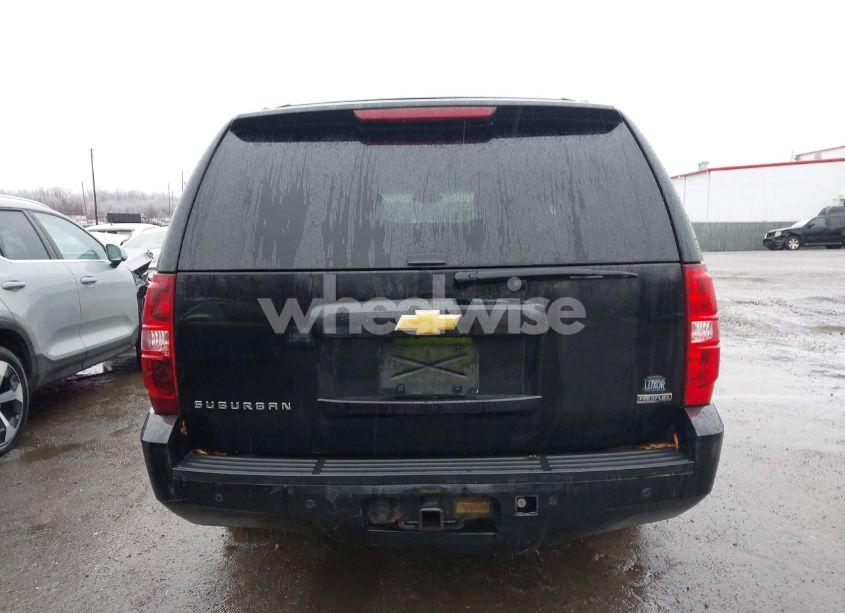 Photo 16 of 2012 Chevrolet Suburban 1500 LT (VIN 1GNSKJE73CR196473)