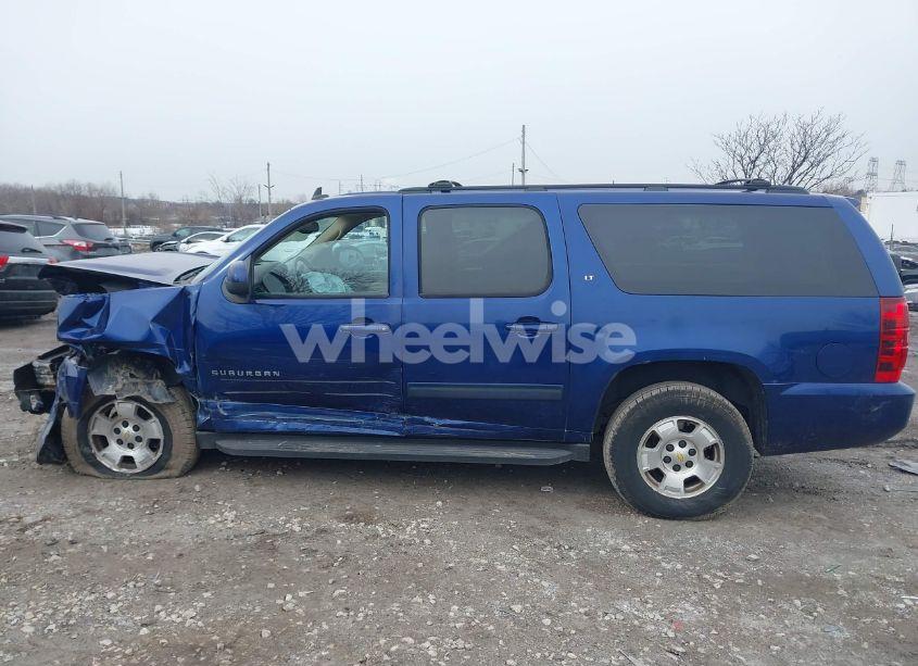 Photo 13 of 2012 Chevrolet Suburban 1500 LT (VIN 1GNSKJE73CR207049)