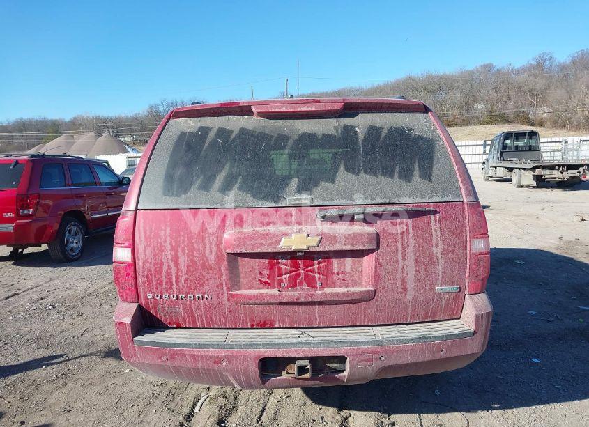 Photo 16 of 2012 Chevrolet Suburban 1500 LT (VIN 1GNSKJE73CR303943)