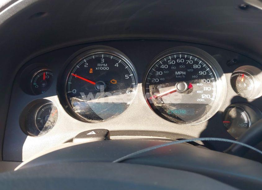 Photo 7 of 2012 Chevrolet Suburban 1500 LT (VIN 1GNSKJE73CR303943)