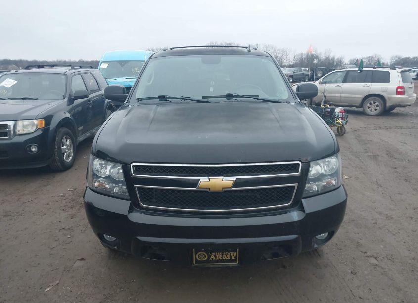 Photo 6 of 2013 Chevrolet Suburban 1500 LT (VIN 1GNSKJE73DR189430)